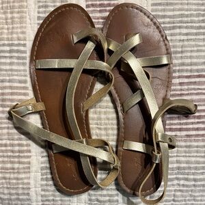 Universal Thread Gold Strappy Flat Sandals